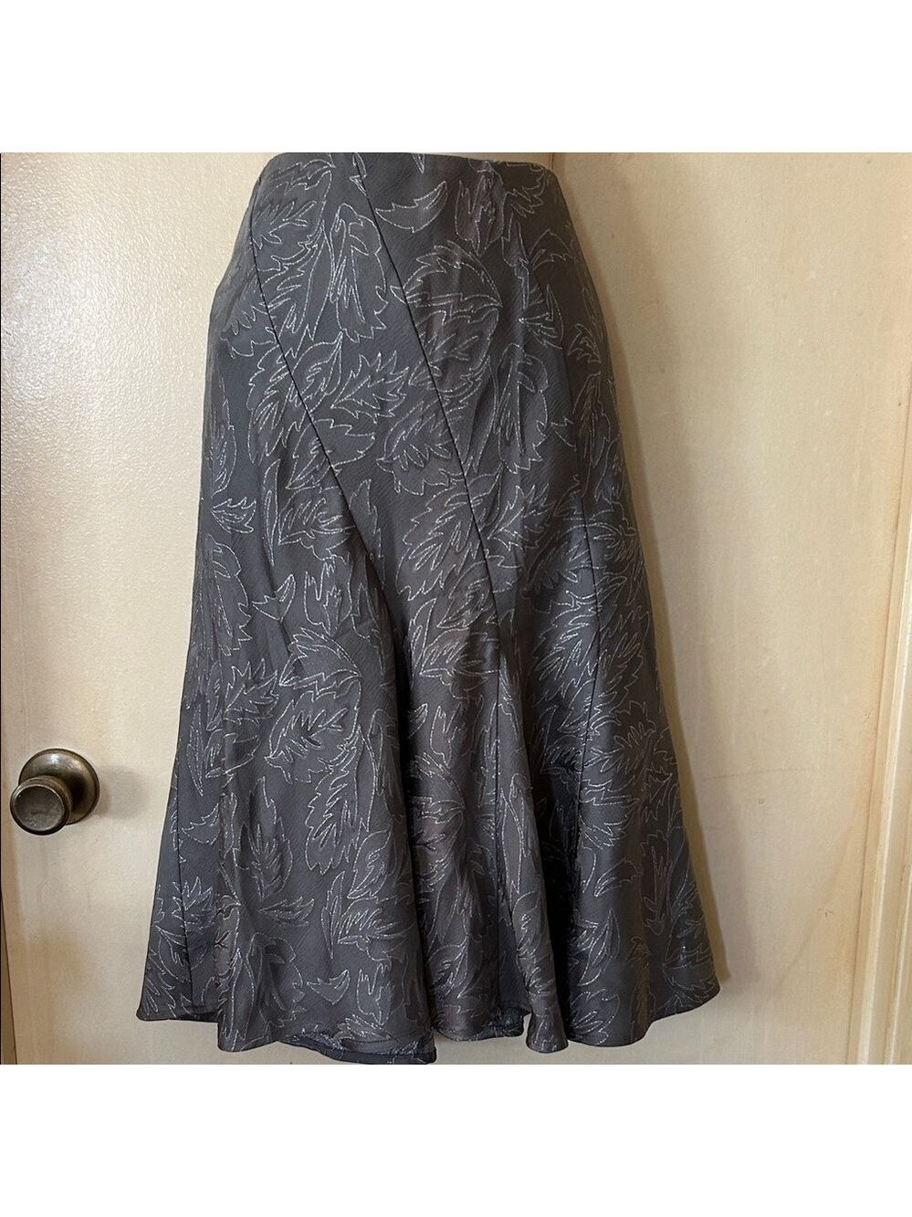 Style & Co. Charcoal Leaf Pattern A-Line Skirt size 4